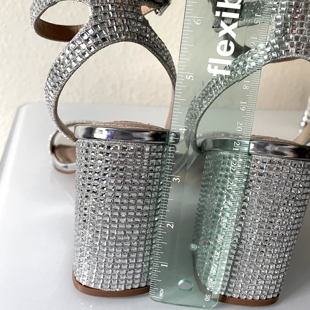 STEVE MADDEN “Gracie” Rhinestone Chunky Heels - Picture 3 of 12
